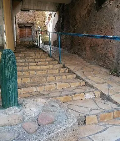 Le Valhalla, Studio Au Pied Des Thermes Apartment *